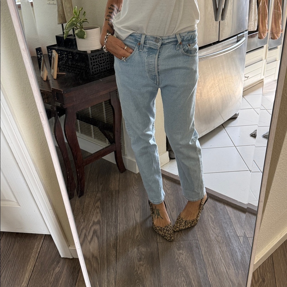 Vintage faded light blue Classic 501 Jeans size 28 - Picture 6 of 14